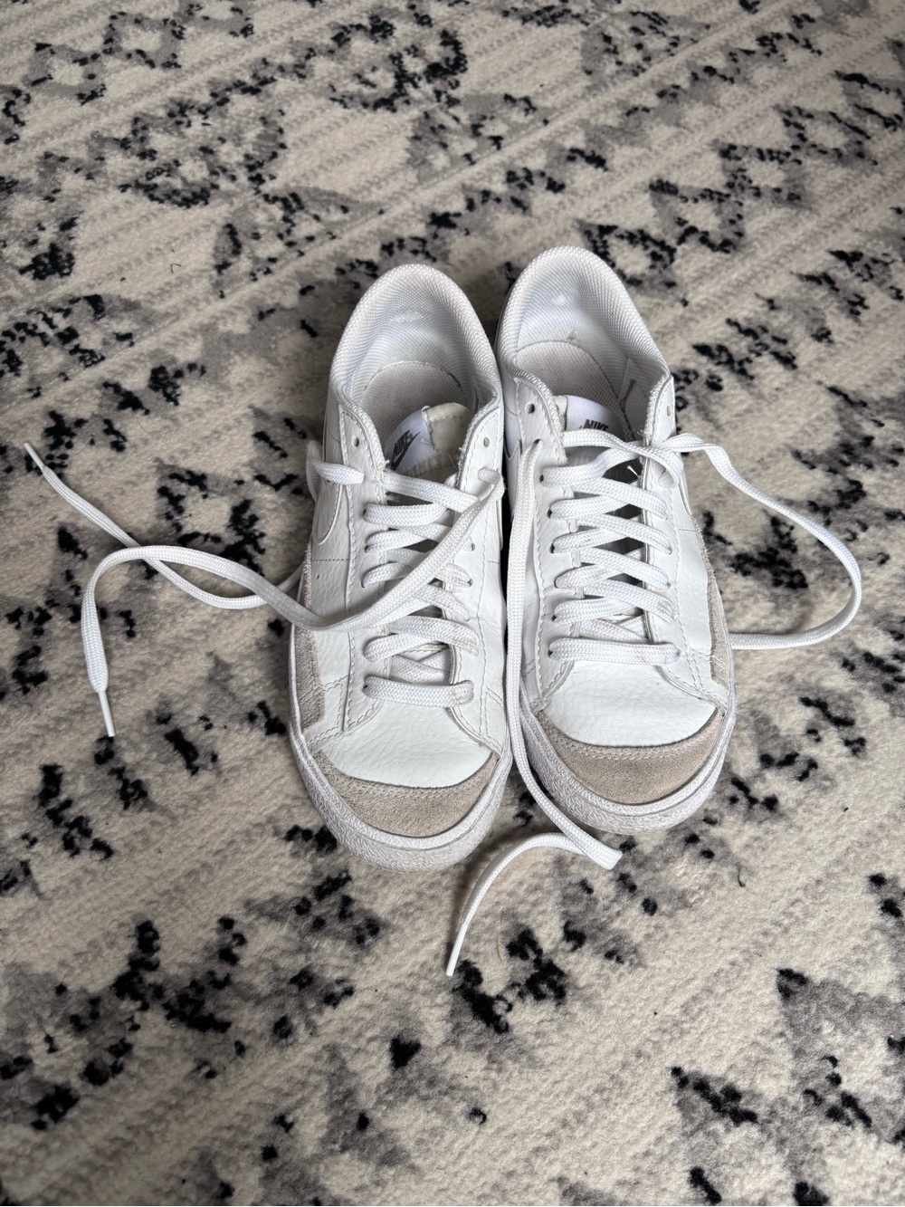 Nike low blazers